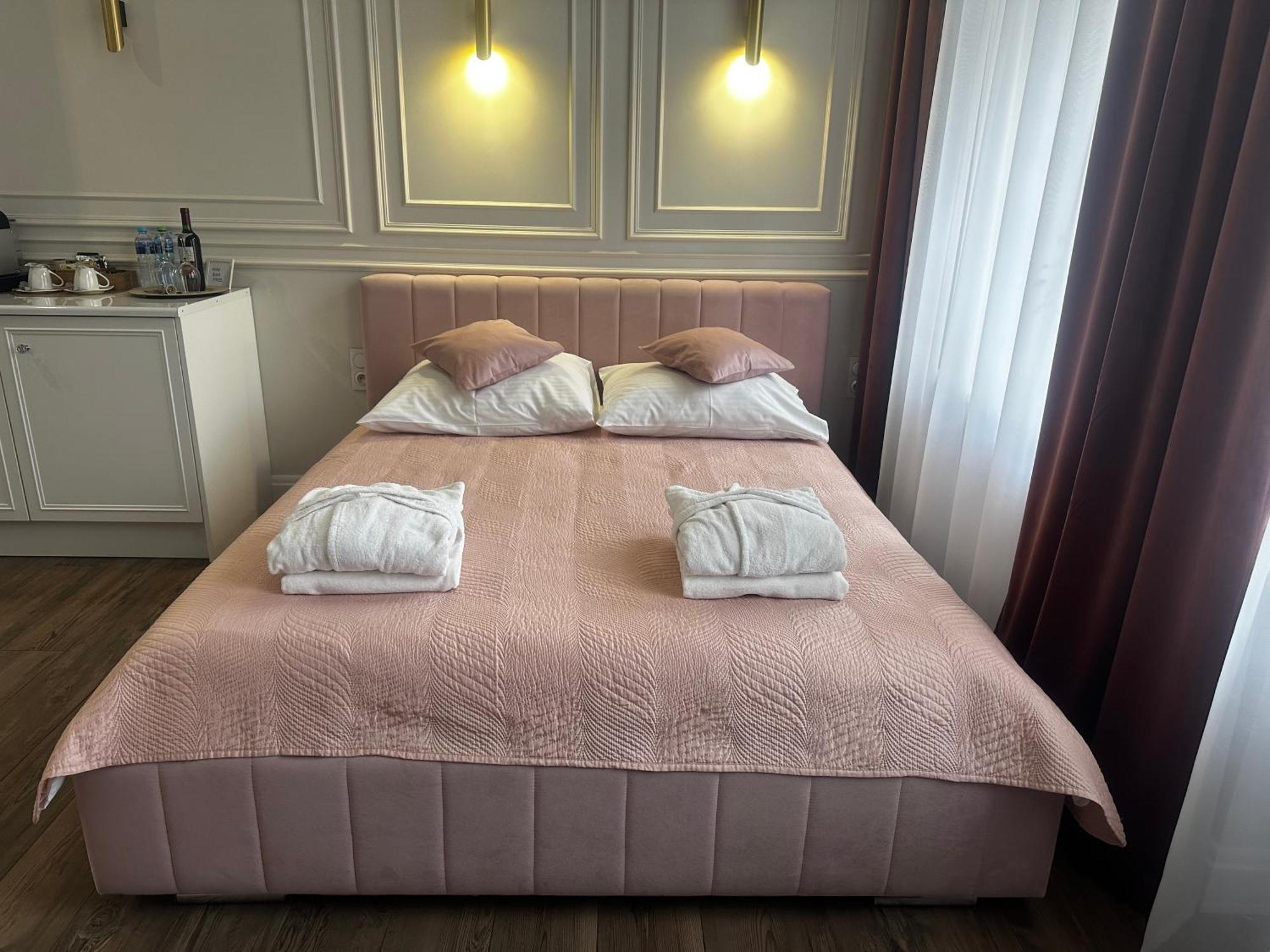 Apartament Glamour Prywatne Jacuzzi Starowislna Krasków Eksteriør bilde