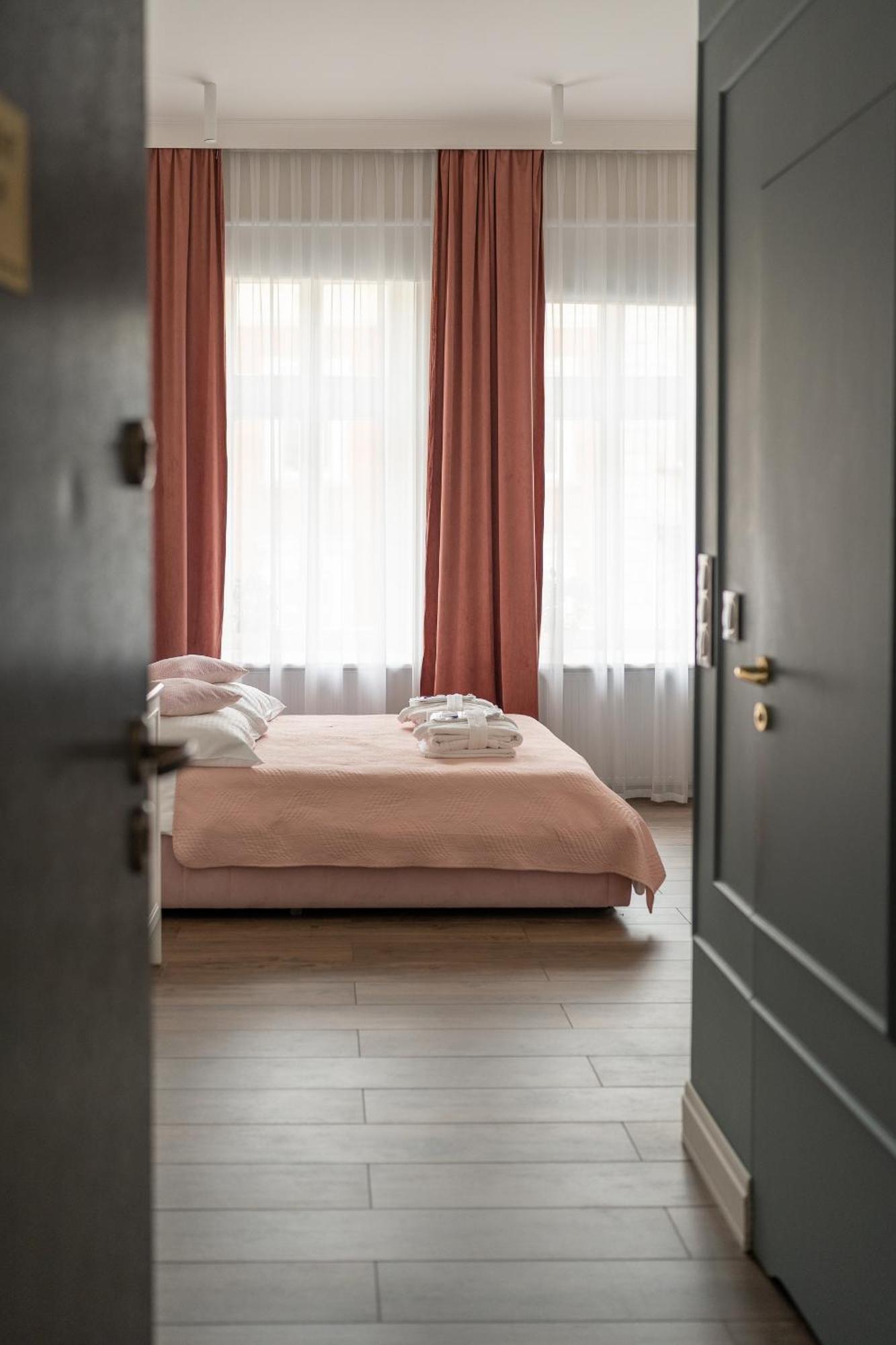 Apartament Glamour Prywatne Jacuzzi Starowislna Krasków Eksteriør bilde