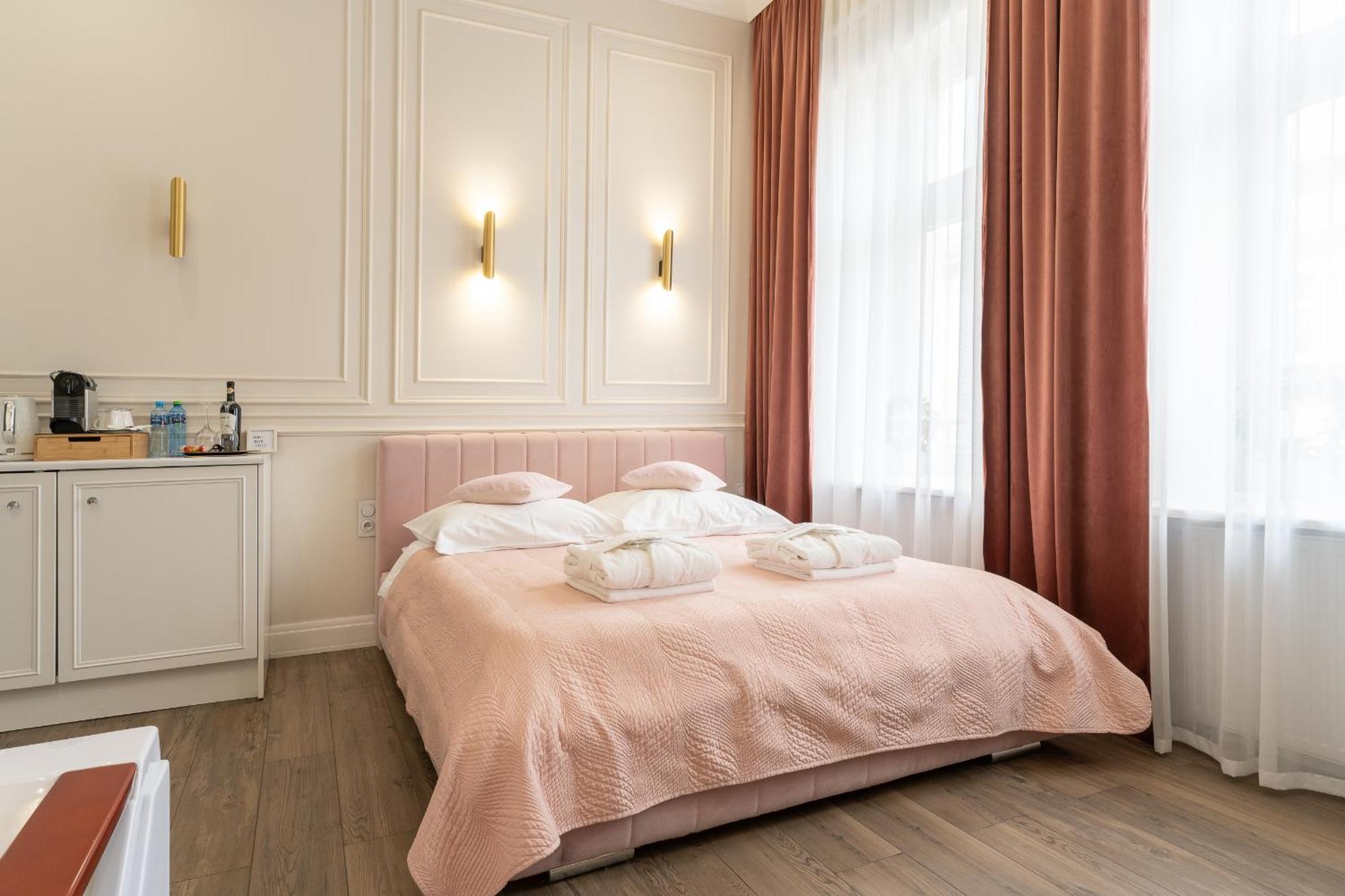 Apartament Glamour Prywatne Jacuzzi Starowislna Krasków Eksteriør bilde