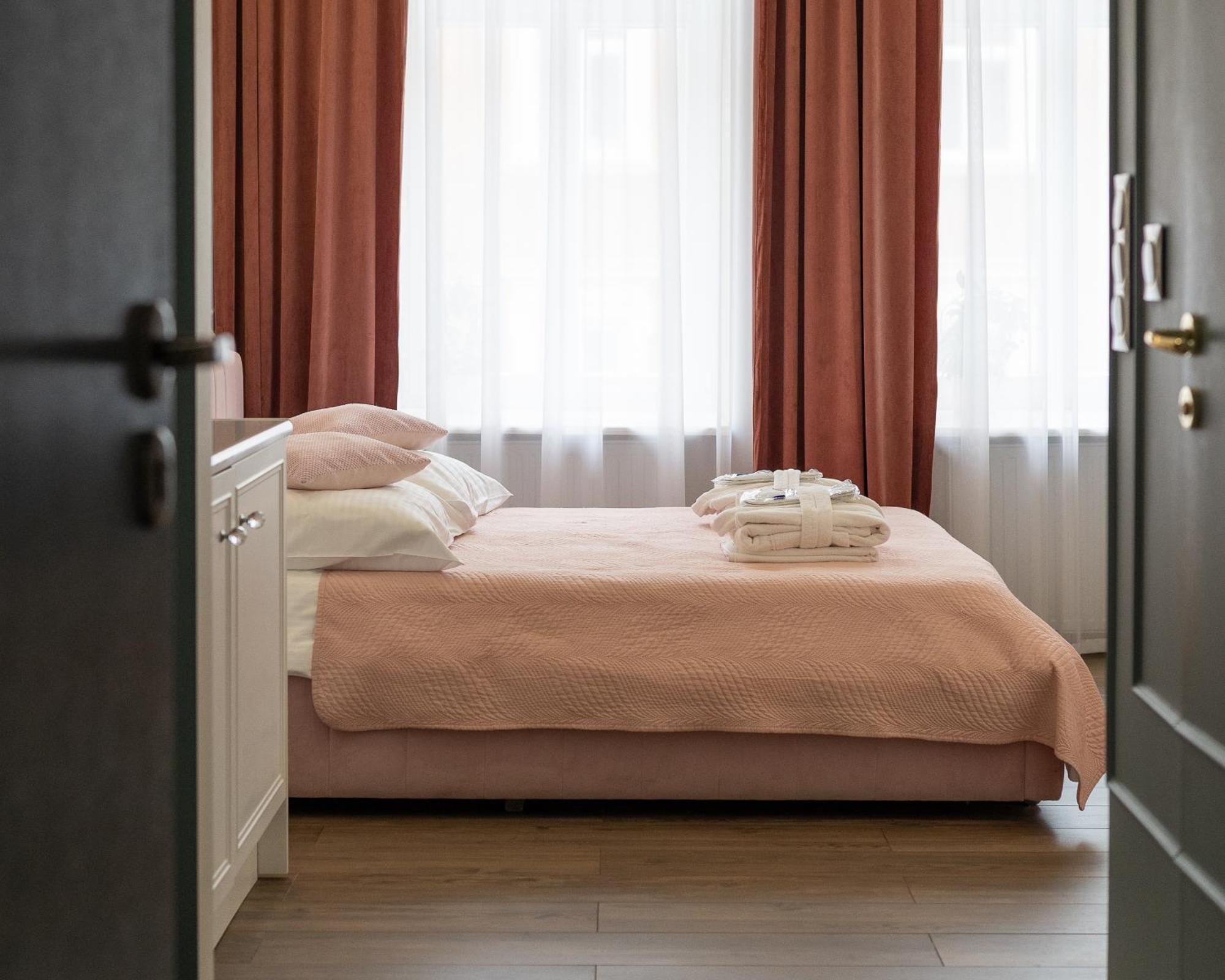 Apartament Glamour Prywatne Jacuzzi Starowislna Krasków Eksteriør bilde