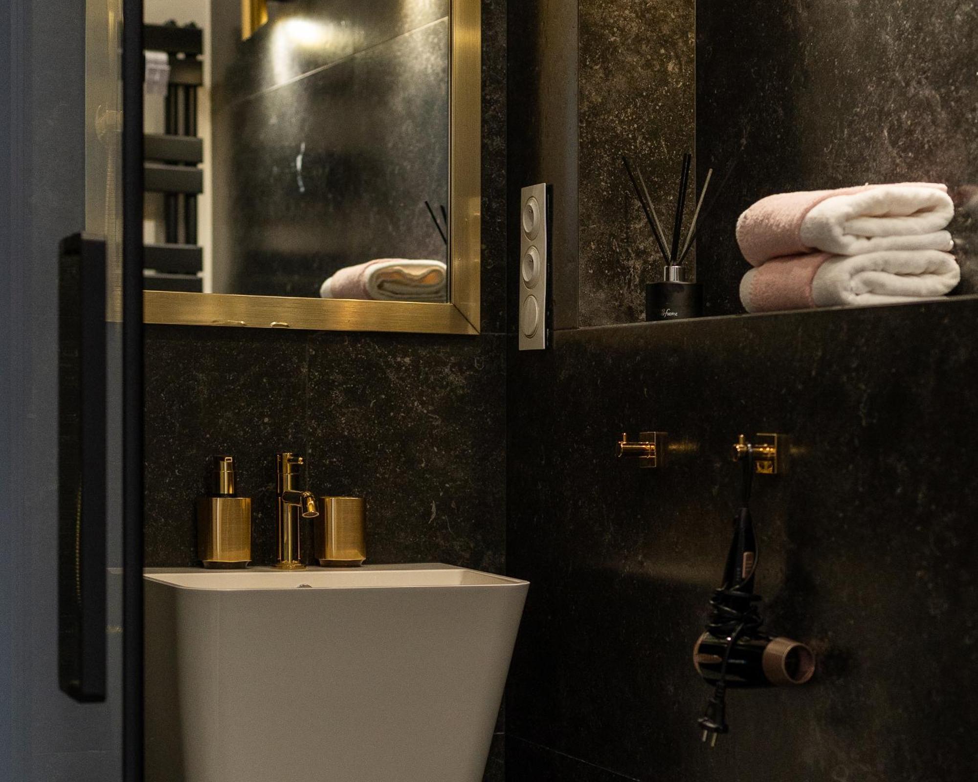 Apartament Glamour Prywatne Jacuzzi Starowislna Krasków Eksteriør bilde